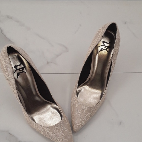 NWT LEL cream lace shoe - Picture 4 of 7